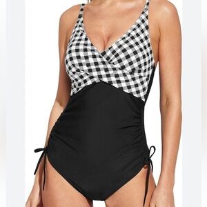 Women’s One Piece Swimsuit Gingham Criss Cross Bust Ruched Sides Wireless M